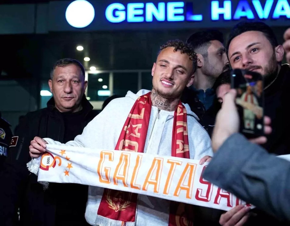 Galatasaray'ın yeni transferi Noa Lang, İstanbul'a geldi