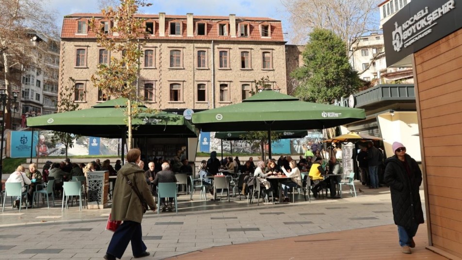 Şehrin kalbinde tatlı bir "Mola" noktası