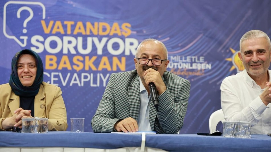 Başkan Büyükgöz, "Vatandaş Soruyor Başkan Cevaplıyor" Programında Tatlıkuyu'daydı