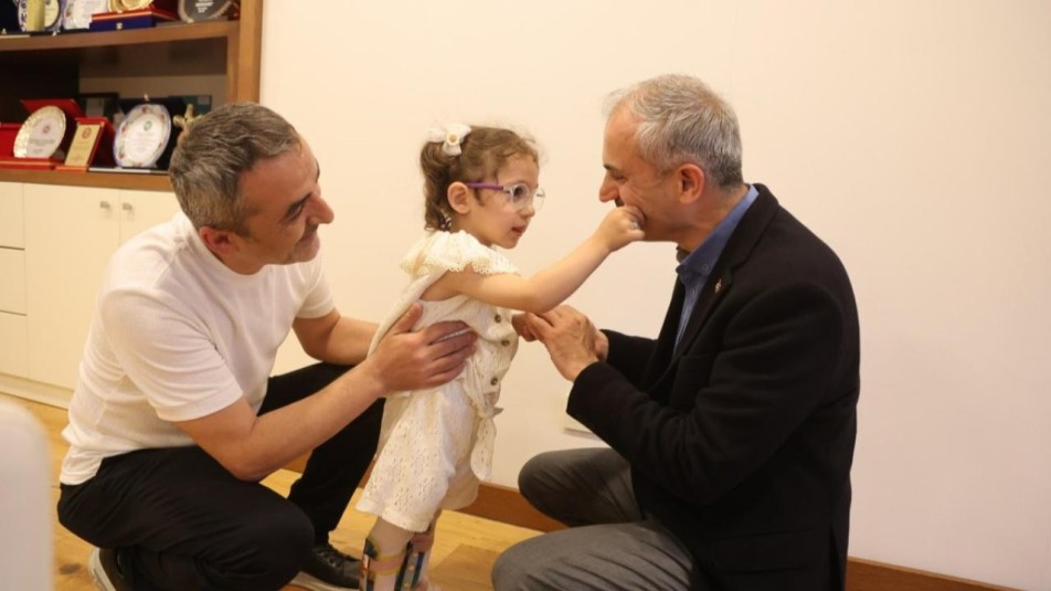 Çayırova Belediyesi, Minik Lina'nın yanında