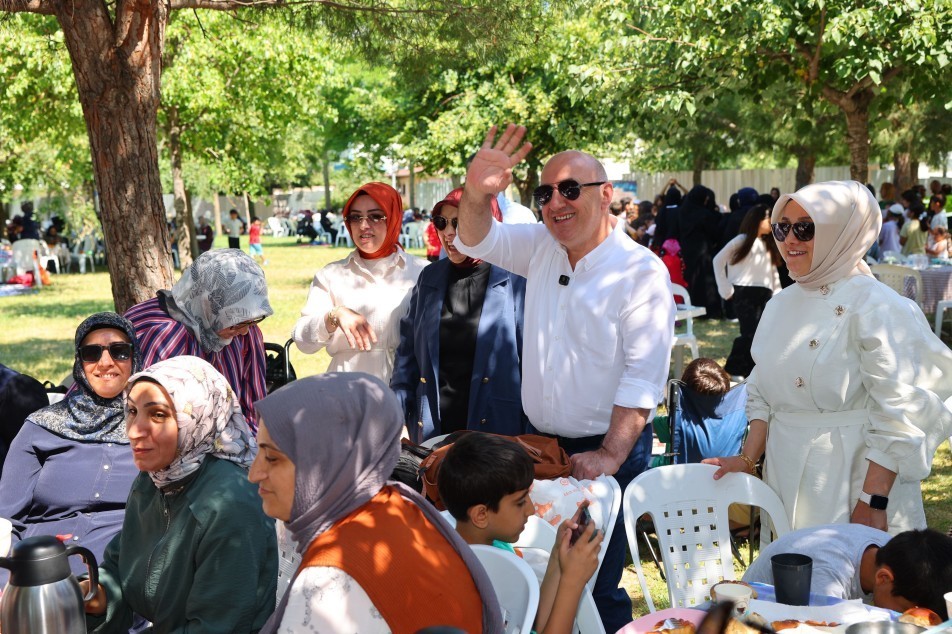 Darıca'da "Yaza Merhaba" Pikniği Düzenlendi